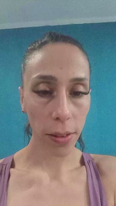 Vickylaprofe4 live cam preview