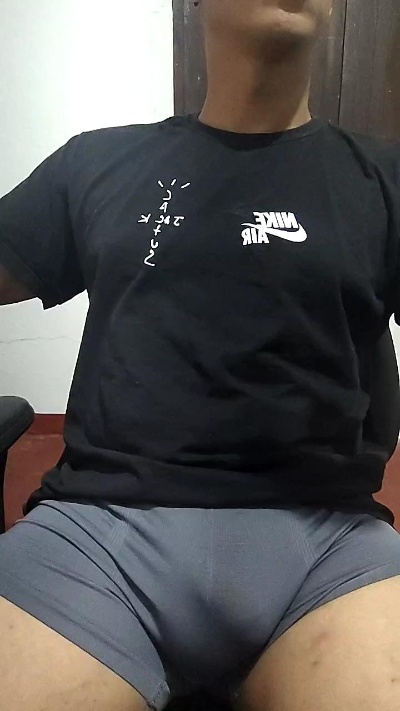 VictorVondoom live cam on Cam4