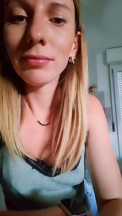 Victoria356 live cam on Cam4