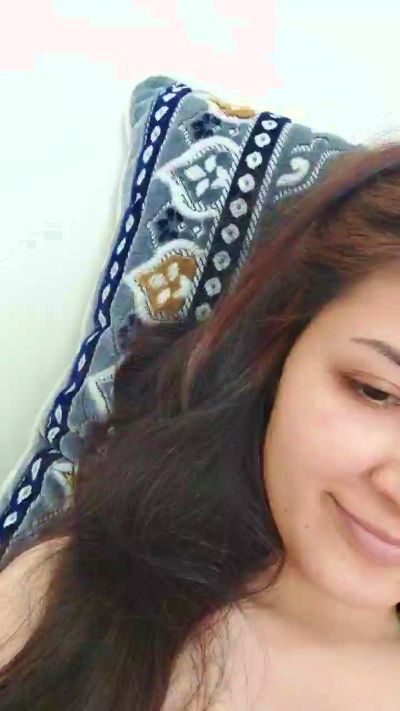 Victoria580 live cam on Cam4