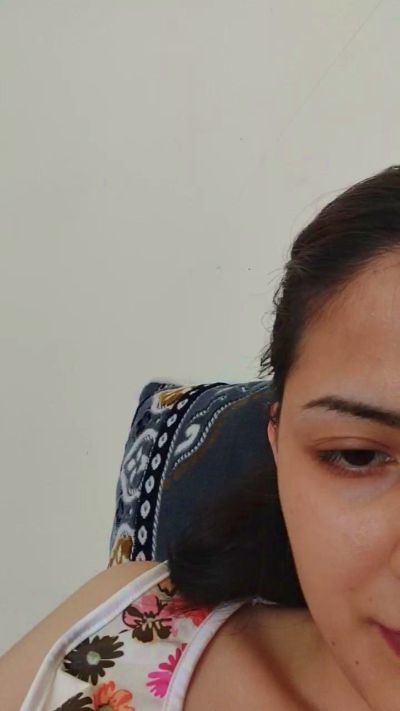 Victoria580 live cam on Cam4