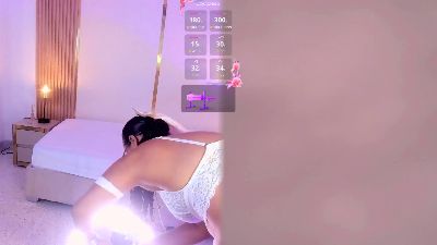 VictoriaNoirr live cam on Cam4