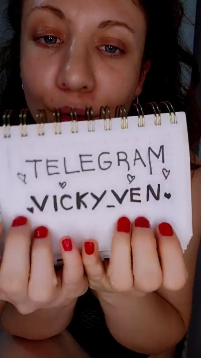 Victoria_Blake live cam on Cam4