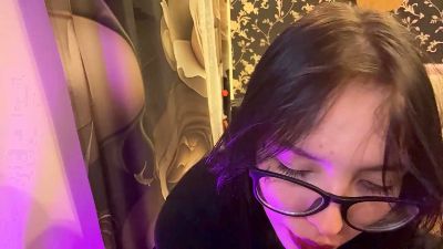 VictorinaEdde live cam on Cam4