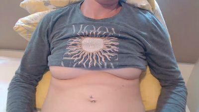 VideuseDeBites live cam on Cam4