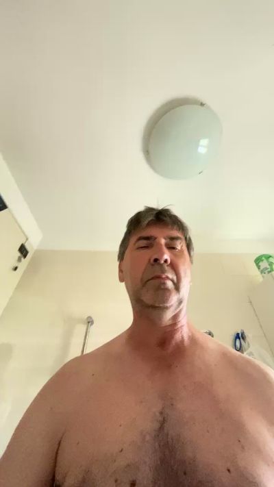 Vieni5 live cam on Cam4