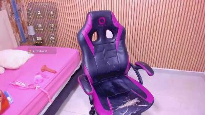 Viiolet__moon live cam on Cam4
