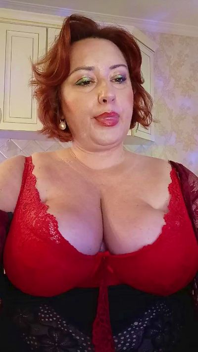 Vika4you live cam on Cam4