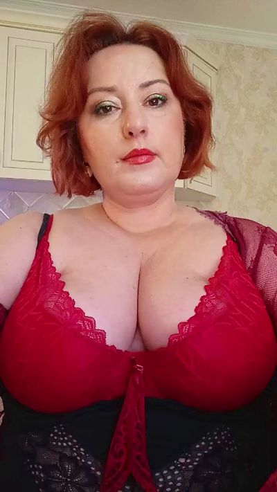 Vika4you live cam on Cam4