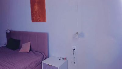 VikiCage live cam on Cam4