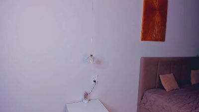 VikiCage live cam on Cam4