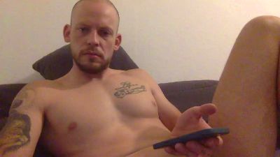 Viking9191 live cam on Cam4