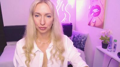ViktoriiaS_ live cam on Cam4