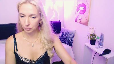 ViktoriiaS_ live cam on Cam4