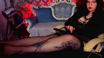 VilvetMistress live cam on Cam4
