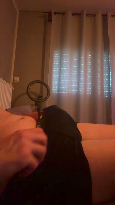 Vinc2795 live cam on Cam4