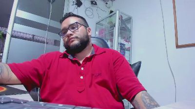 VinceDmaglio live cam on Cam4