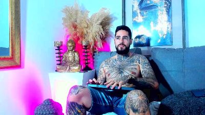 VincentSartori live cam on Cam4