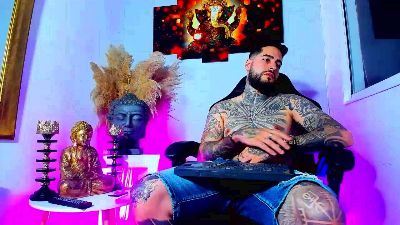 VincentSartori live cam on Cam4