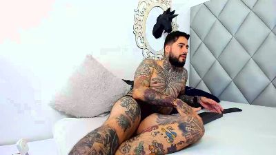 VincentSartori live cam on Cam4