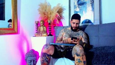 VincentSartori live cam on Cam4