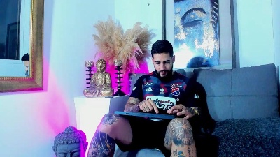 VincentSartori live cam on Cam4