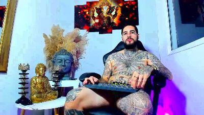 VincentSartori live cam on Cam4