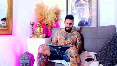 VincentSartori live cam on Cam4