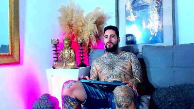 VincentSartori live cam on Cam4