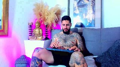 VincentSartori live cam on Cam4