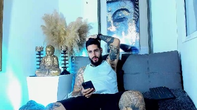 VincentSartori live cam on Cam4