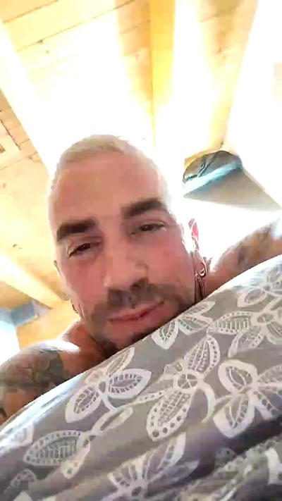 Vindiesel89 live cam on Cam4