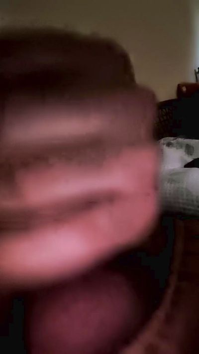 Vini2035 live cam on Cam4
