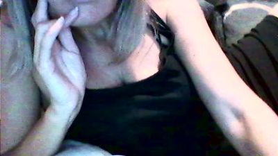 Vinie31 live cam on Cam4
