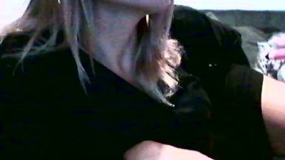 Vinie31 live cam on Cam4