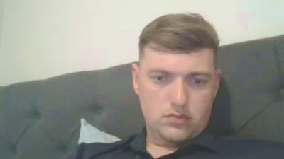 VinizinhoT live cam on Cam4