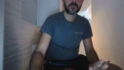 VinnyBad live cam on Cam4