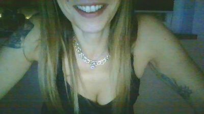 VioletJoy9 live cam on Cam4