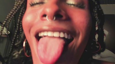 VioletSalvatore live cam on Cam4
