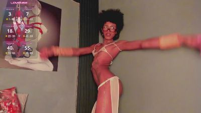 VioletSalvatore live cam on Cam4