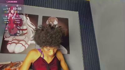VioletSalvatore live cam on Cam4