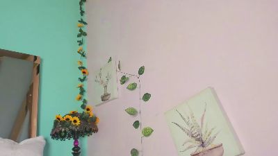 VioletSalvatore live cam on Cam4