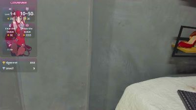 VioletSalvatore live cam on Cam4