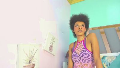 VioletSalvatore live cam on Cam4