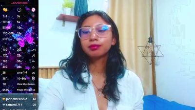 Violet_2003 live cam on Cam4