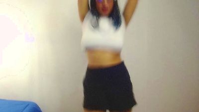 Violet_2003 live cam on Cam4