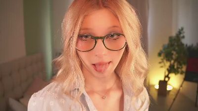 VioletaPatchell live cam on Cam4