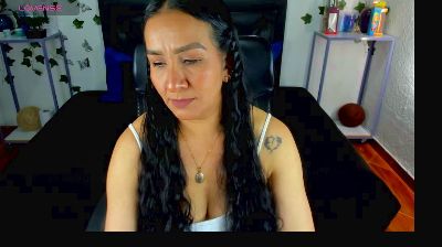 VioletaStill live cam on Cam4