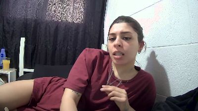 Violetazeinnn live cam on Cam4