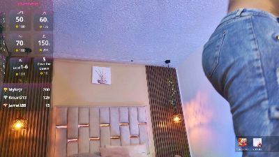 Violethhot28 live cam on Cam4